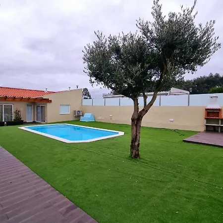 Com Piscina 别墅 *